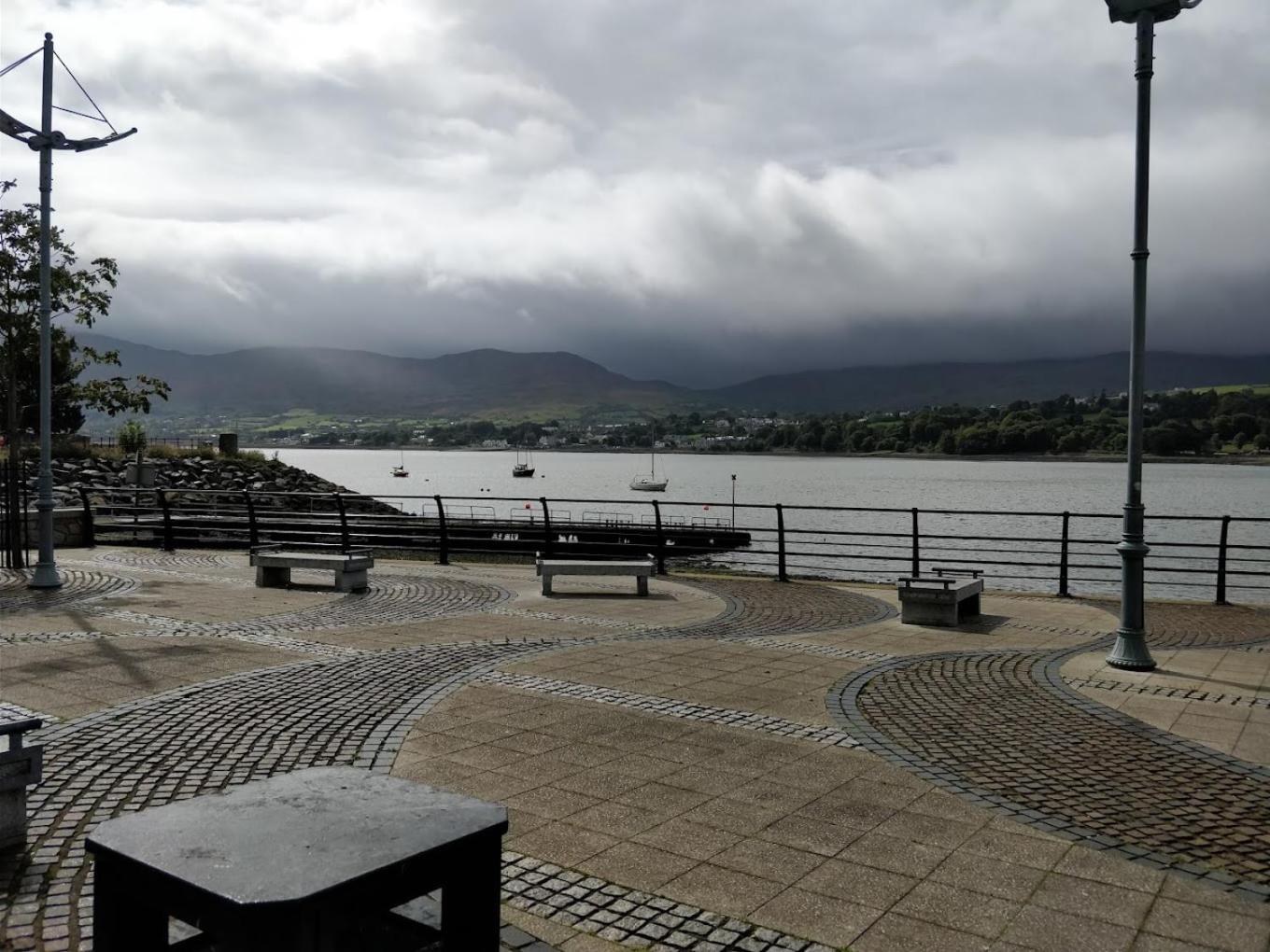 The Lough & Quay Accommodation Town Centre 沃伦波因特 外观 照片