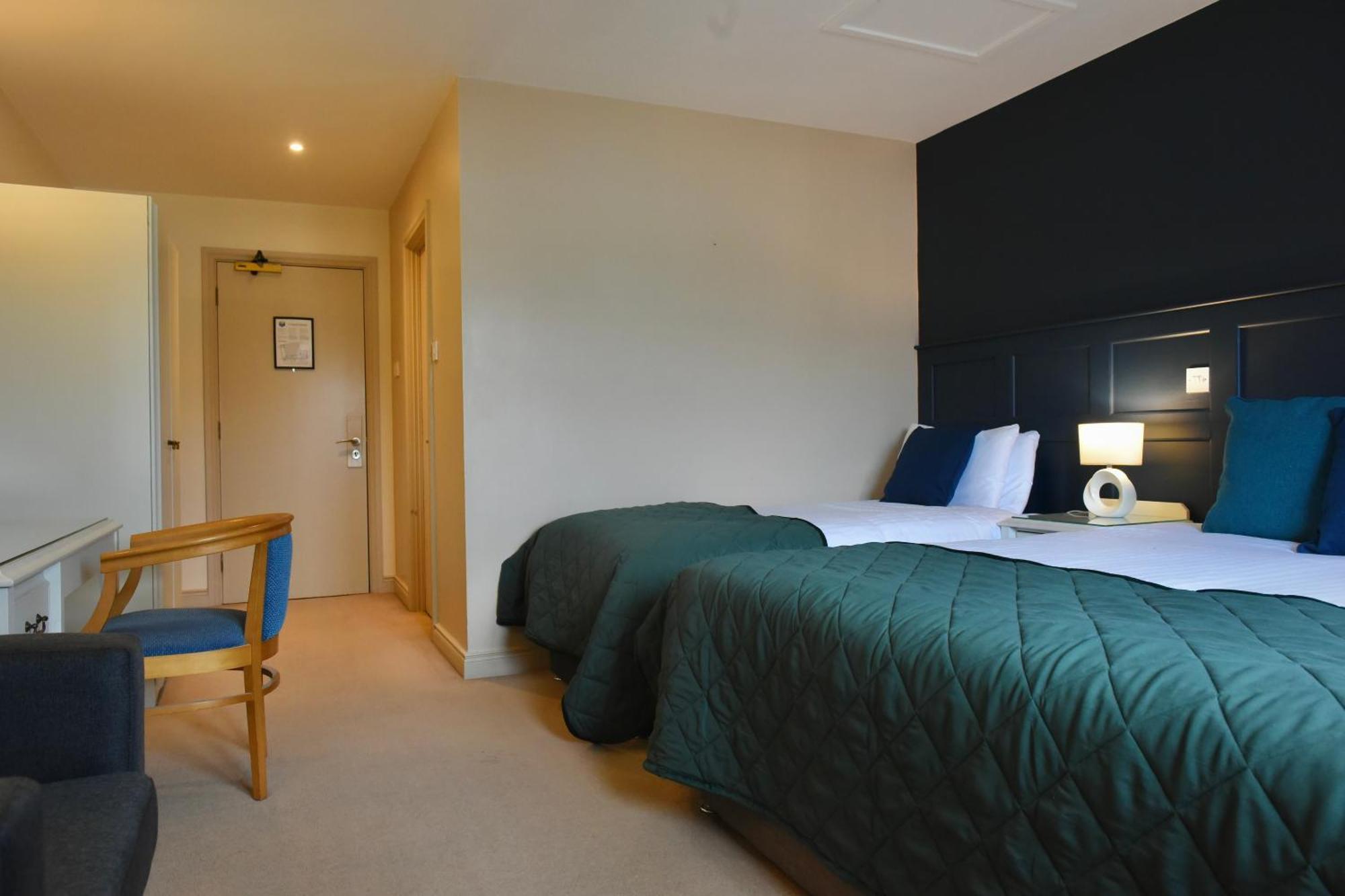 The Lough & Quay Accommodation Town Centre 沃伦波因特 外观 照片